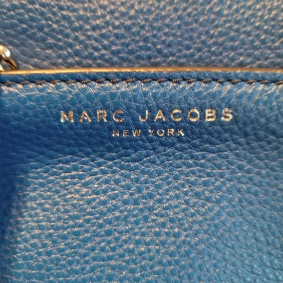 Marc Jacobs electric blue crossbody - Picture 9 of 10
